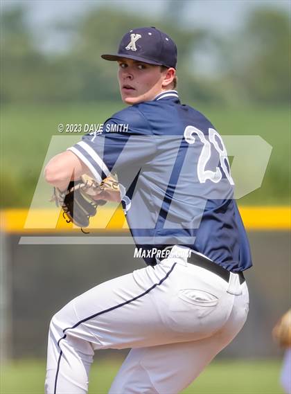 Thumbnail 2 in Xavier @ Linn-Mar photogallery.