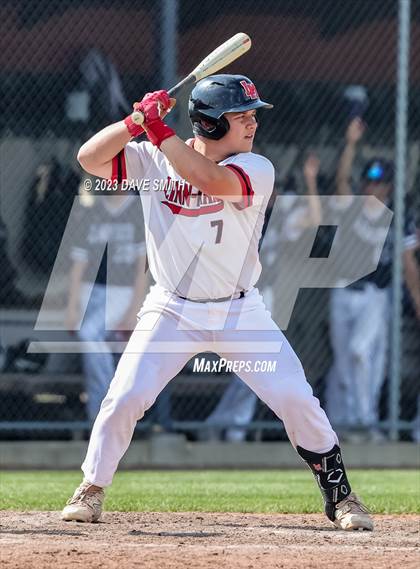 Thumbnail 1 in Xavier @ Linn-Mar photogallery.
