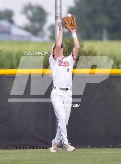 Thumbnail 2 in Xavier @ Linn-Mar photogallery.