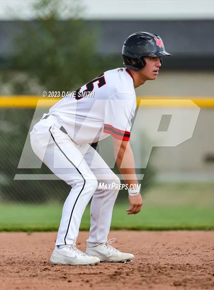 Thumbnail 1 in Xavier @ Linn-Mar photogallery.