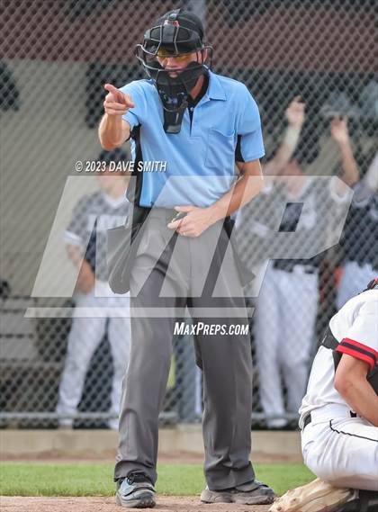 Thumbnail 1 in Xavier @ Linn-Mar photogallery.