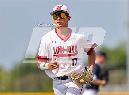 Thumbnail 3 in Xavier @ Linn-Mar photogallery.
