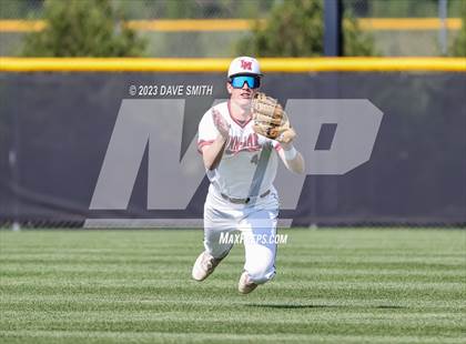 Thumbnail 2 in Xavier @ Linn-Mar photogallery.