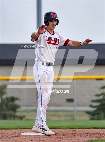 Thumbnail 3 in Xavier @ Linn-Mar photogallery.