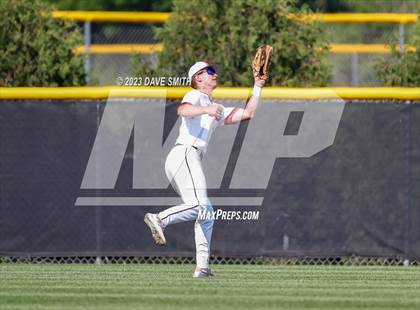 Thumbnail 1 in Xavier @ Linn-Mar photogallery.