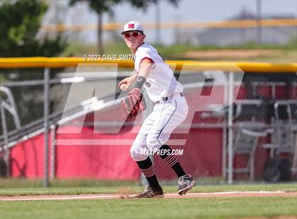 Thumbnail 2 in Xavier @ Linn-Mar photogallery.