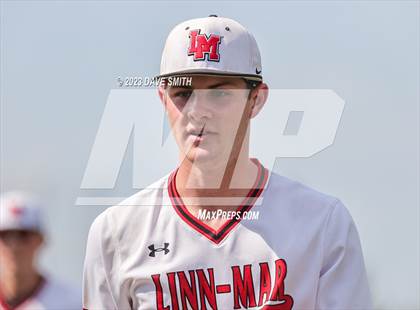 Thumbnail 1 in Xavier @ Linn-Mar photogallery.