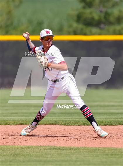 Thumbnail 1 in Xavier @ Linn-Mar photogallery.