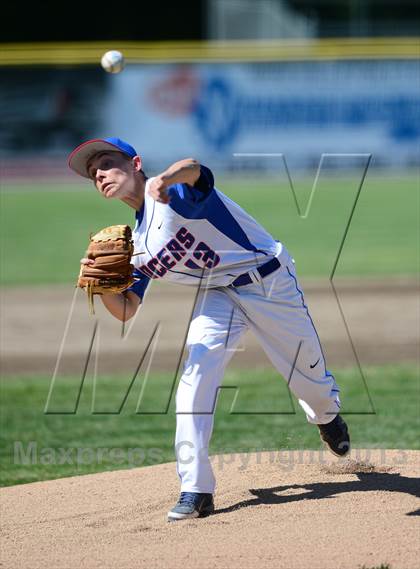 Thumbnail 3 in Notre Dame vs. Waterford (Class L Semifinal) photogallery.