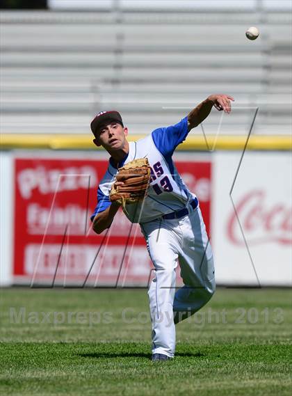 Thumbnail 2 in Notre Dame vs. Waterford (Class L Semifinal) photogallery.