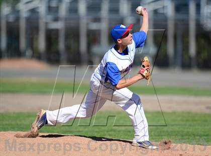 Thumbnail 2 in Notre Dame vs. Waterford (Class L Semifinal) photogallery.