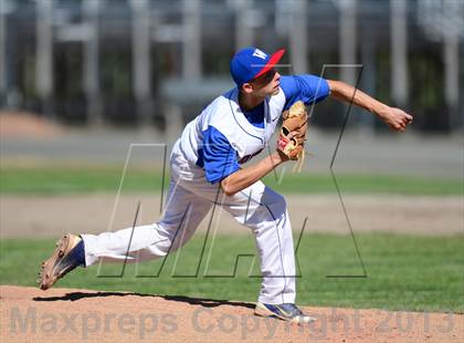 Thumbnail 2 in Notre Dame vs. Waterford (Class L Semifinal) photogallery.