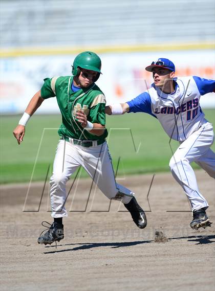 Thumbnail 3 in Notre Dame vs. Waterford (Class L Semifinal) photogallery.