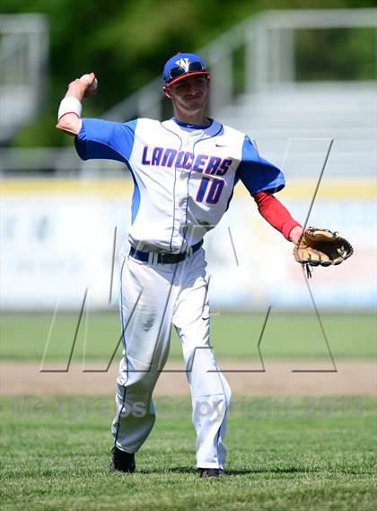 Thumbnail 2 in Notre Dame vs. Waterford (Class L Semifinal) photogallery.