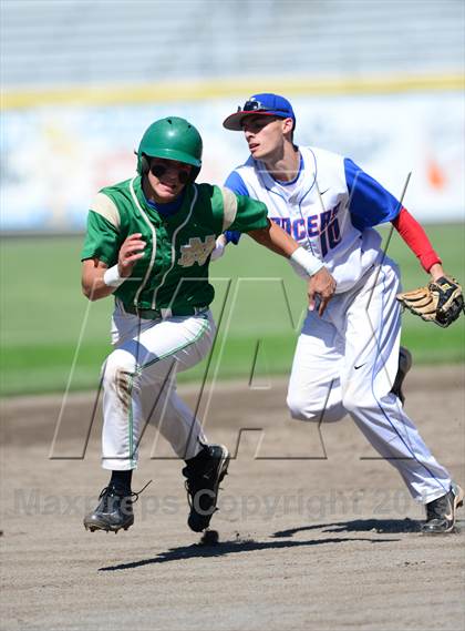 Thumbnail 2 in Notre Dame vs. Waterford (Class L Semifinal) photogallery.