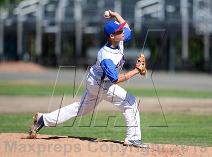 Thumbnail 2 in Notre Dame vs. Waterford (Class L Semifinal) photogallery.
