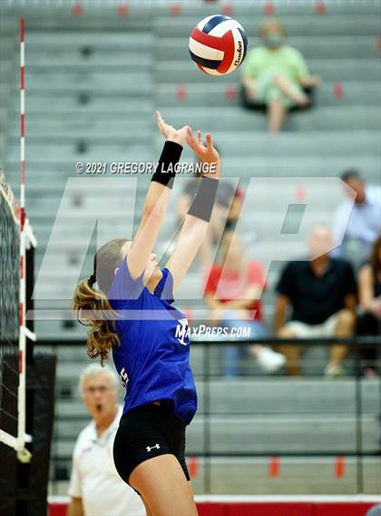 Thumbnail 3 in Byron Nelson vs Colleyville Heritage photogallery.