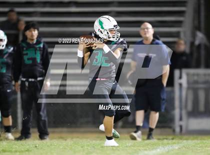 Thumbnail 3 in Lincoln vs Eagle Rock photogallery.