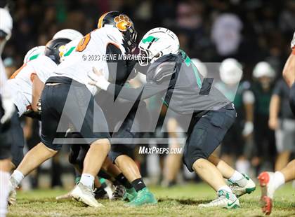 Thumbnail 2 in Lincoln vs Eagle Rock photogallery.