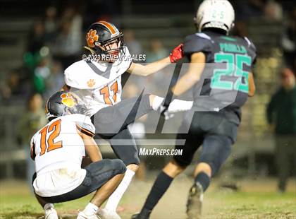 Thumbnail 3 in Lincoln vs Eagle Rock photogallery.