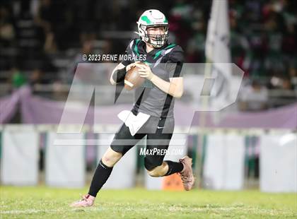 Thumbnail 3 in Lincoln vs Eagle Rock photogallery.