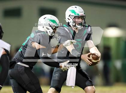 Thumbnail 3 in Lincoln vs Eagle Rock photogallery.