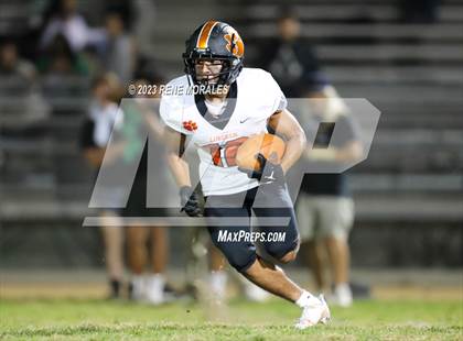 Thumbnail 3 in Lincoln vs Eagle Rock photogallery.