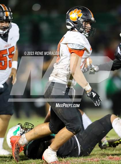Thumbnail 2 in Lincoln vs Eagle Rock photogallery.
