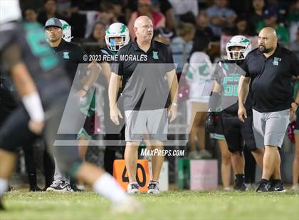 Thumbnail 3 in Lincoln vs Eagle Rock photogallery.