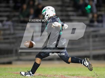 Thumbnail 3 in Lincoln vs Eagle Rock photogallery.