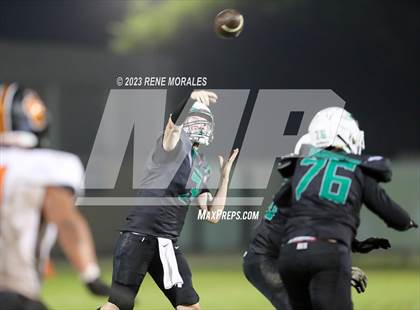 Thumbnail 3 in Lincoln vs Eagle Rock photogallery.