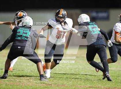 Thumbnail 2 in Lincoln vs Eagle Rock photogallery.