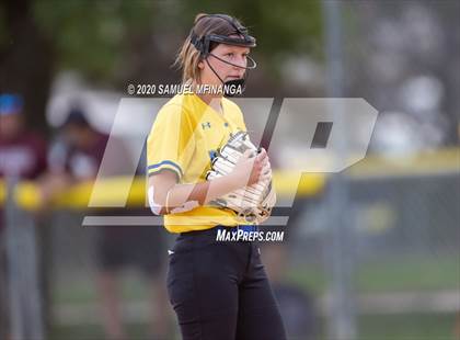 Thumbnail 2 in North Platte vs. Columbus photogallery.
