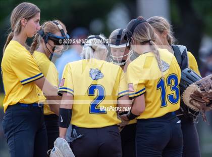 Thumbnail 2 in North Platte vs. Columbus photogallery.