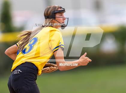 Thumbnail 1 in North Platte vs. Columbus photogallery.
