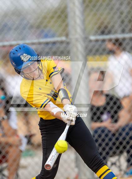 Thumbnail 3 in North Platte vs. Columbus photogallery.