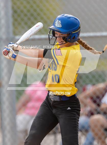 Thumbnail 3 in North Platte vs. Columbus photogallery.
