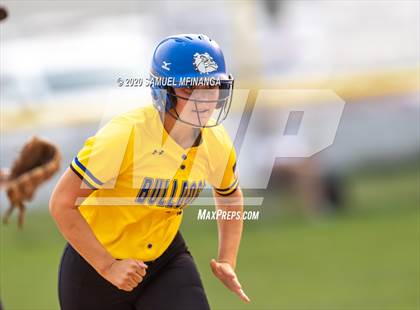 Thumbnail 3 in North Platte vs. Columbus photogallery.