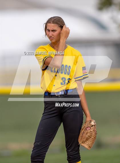 Thumbnail 1 in North Platte vs. Columbus photogallery.