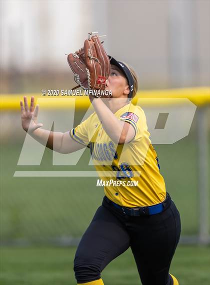 Thumbnail 3 in North Platte vs. Columbus photogallery.