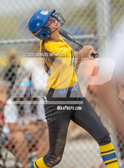 Thumbnail 1 in North Platte vs. Columbus photogallery.