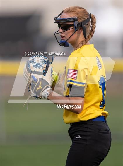 Thumbnail 2 in North Platte vs. Columbus photogallery.
