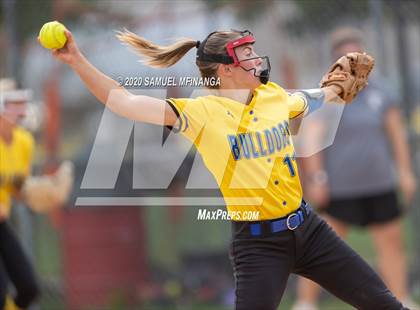 Thumbnail 2 in North Platte vs. Columbus photogallery.