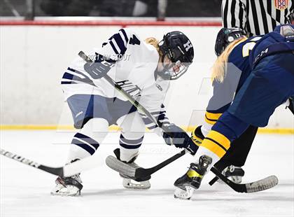 Thumbnail 2 in Hotchkiss vs. Choate (Patsy K. Odden Invitational) photogallery.