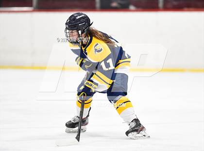 Thumbnail 2 in Hotchkiss vs. Choate (Patsy K. Odden Invitational) photogallery.