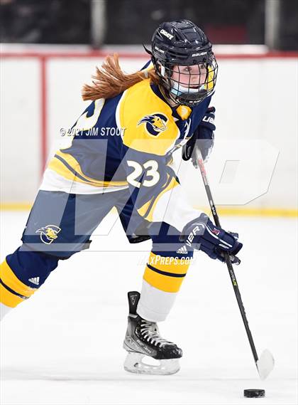 Thumbnail 1 in Hotchkiss vs. Choate (Patsy K. Odden Invitational) photogallery.