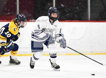 Thumbnail 1 in Hotchkiss vs. Choate (Patsy K. Odden Invitational) photogallery.