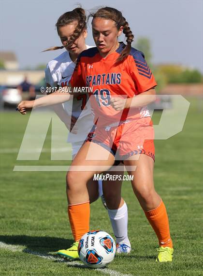 Thumbnail 1 in Romeoville vs. Naperville North photogallery.