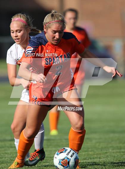 Thumbnail 3 in Romeoville vs. Naperville North photogallery.