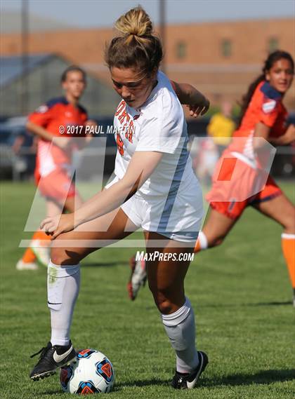 Thumbnail 2 in Romeoville vs. Naperville North photogallery.
